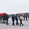 Prajurit TNI Gugur Saat Terjun Payung Presidential Inspection di Teluk Jakarta